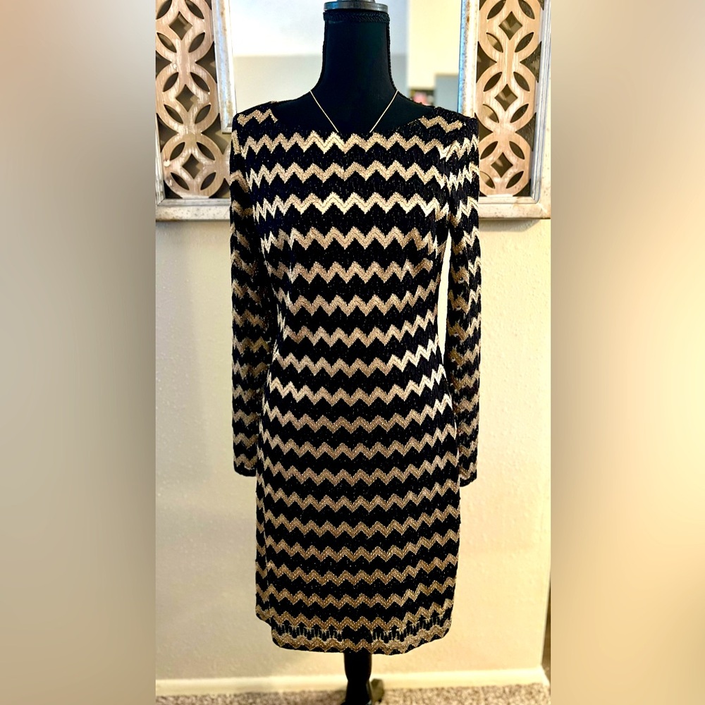 🤩 NEW ITEM! Nine West Chevron Patterned Cocktail Dress